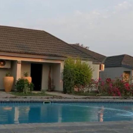 The Residence Villa Chobe كاسان المظهر الخارجي الصورة